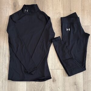 Under Armour cold gear base layer set